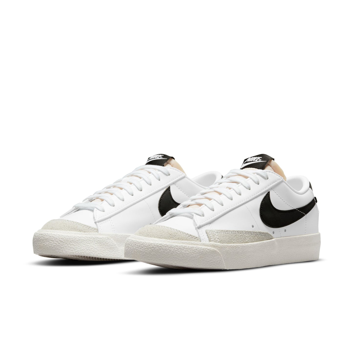 ZAPATILLAS W NIKE BLAZER LOW '77